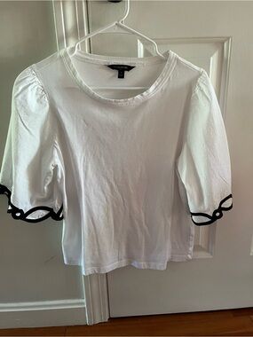 Banana Republic White Puff Sleeve Tee with Black Trim